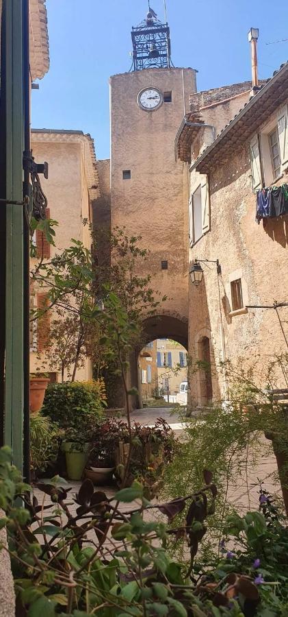 La Mansardiere Villecroze Luaran gambar