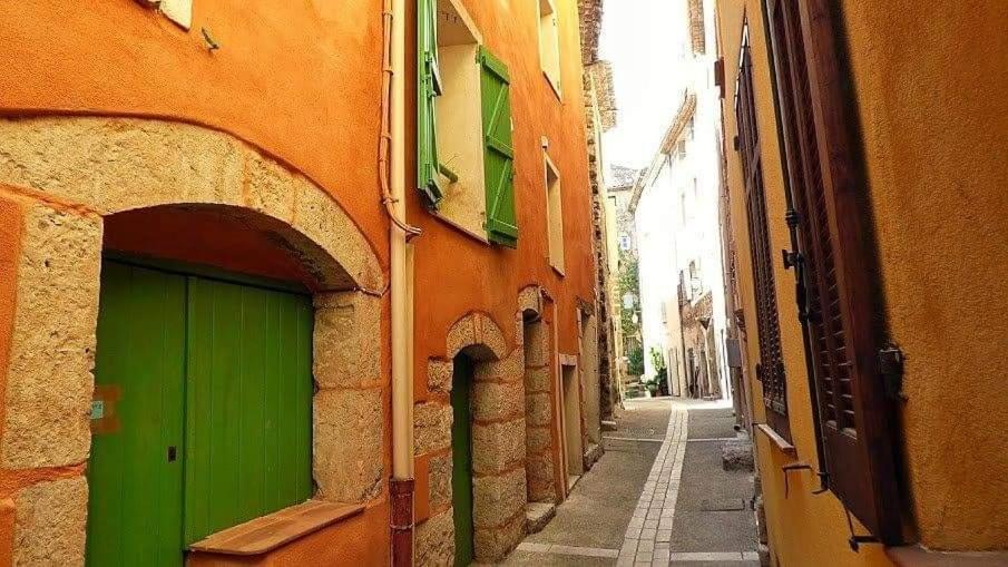 La Mansardiere Villecroze Luaran gambar